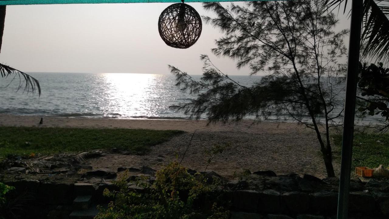 Beachaholic Homestay Alappuzha Екстериор снимка