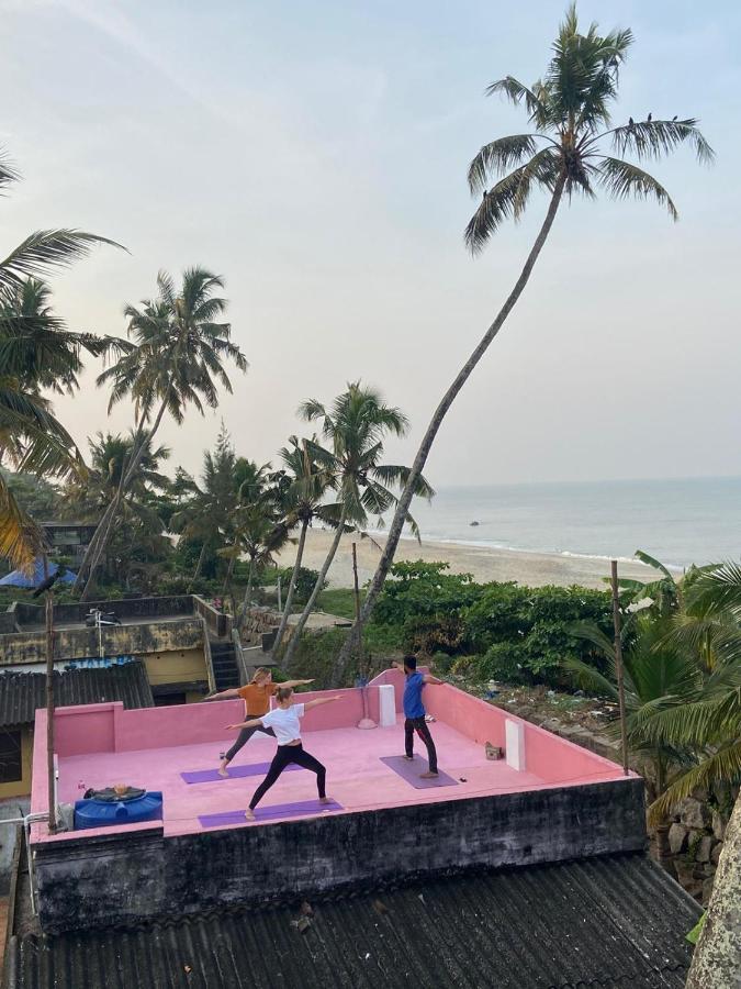 Beachaholic Homestay Alappuzha Екстериор снимка